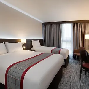 Hotel Ramada By Wyndham East