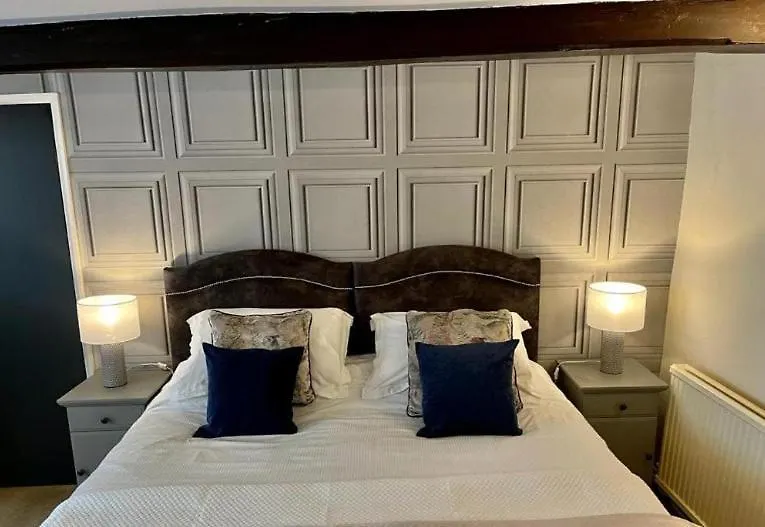 Oyo Cocketts Hotel Hawes