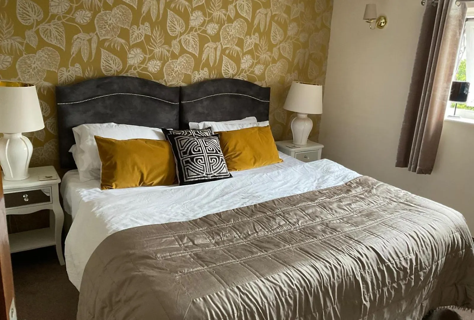 Oyo Cocketts Hotel Hawes 3*,